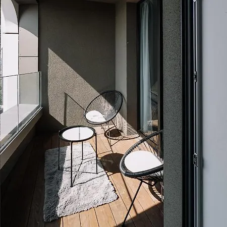 Skau Sky Park Blue By Zaha Hadid 21 Floor 2 Tower Panoramic View Free Parking