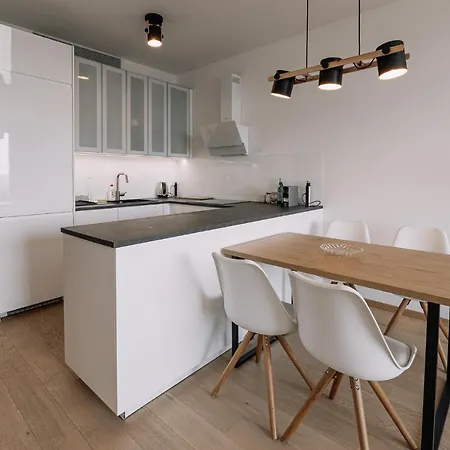 Skau Sky Park Blue By Zaha Hadid 21 Floor 2 Tower Panoramic View Free Parking Apartment *