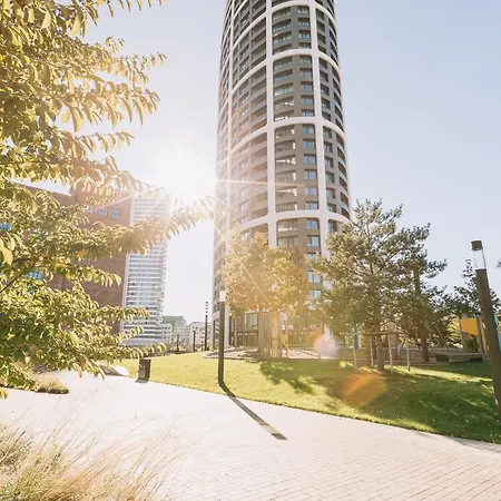 Skau Sky Park Blue By Zaha Hadid 21 Floor 2 Tower Panoramic View Free Parking Bratislava