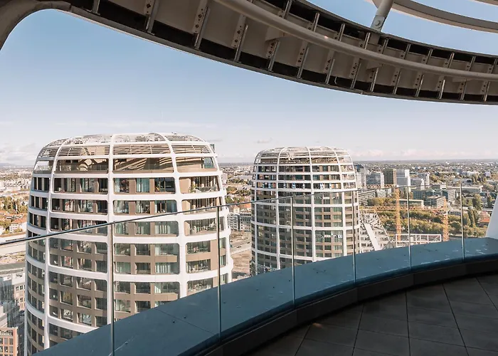 Skau Sky Park Blue By Zaha Hadid 21 Floor 2 Tower Panoramic View Free Parking * Братислава